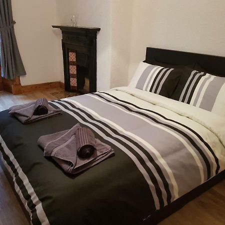 Rozina Apartment 페이즐리 외부 사진